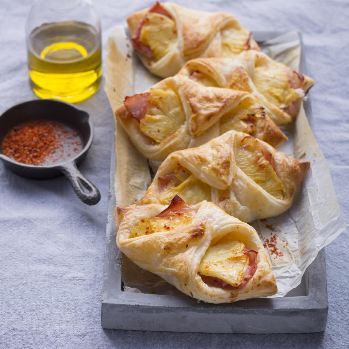 Wewalka Recipe - Ham & Cheese Peaks