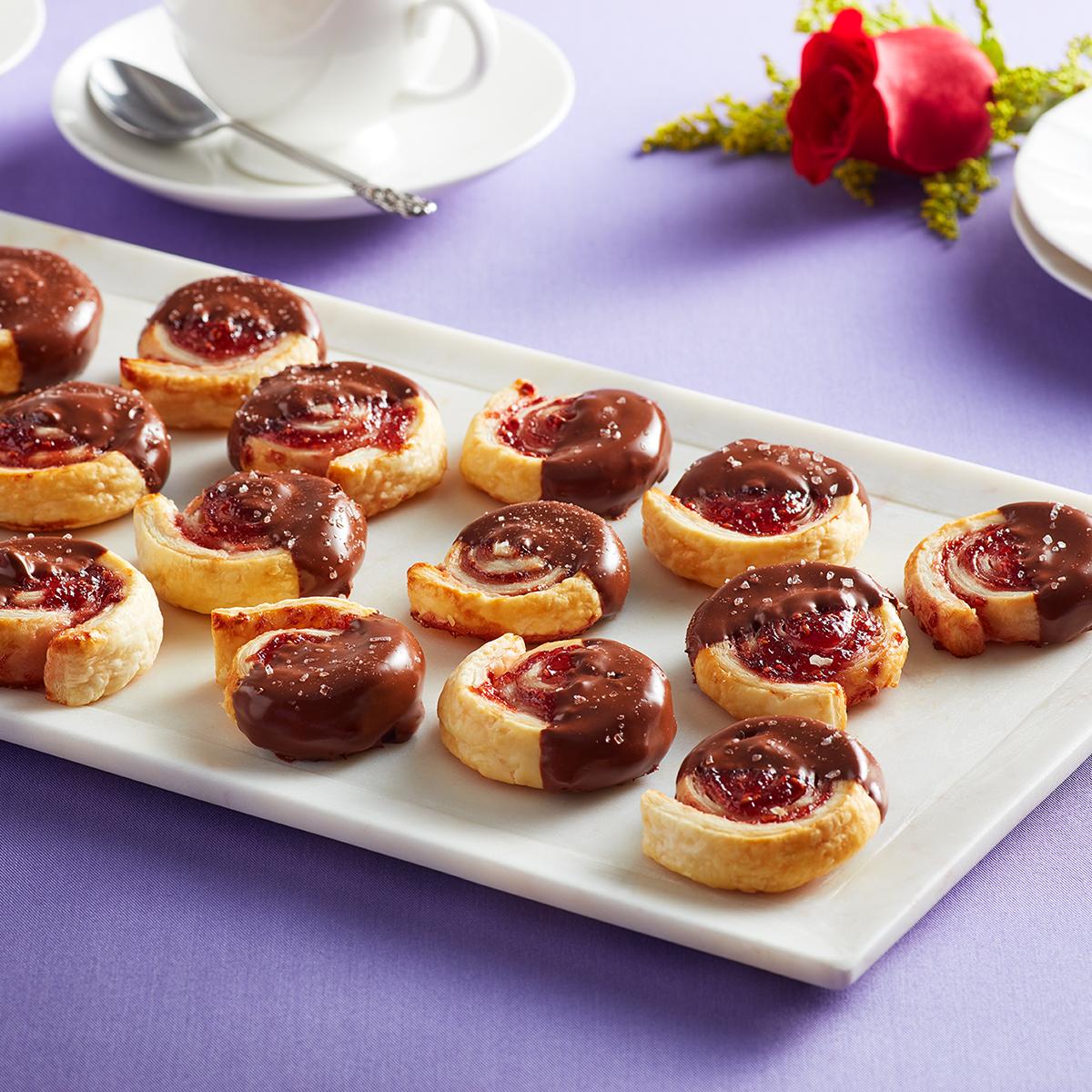 Wewalka Recipe - Chocolate Pinwheels