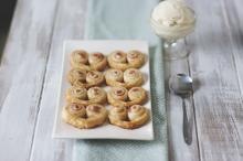 Wewalka - Raspberry Heart Palmiers