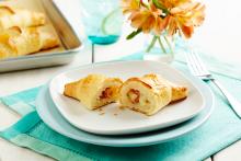 Wewalka - Recipe - Brie Prosciutto Croissant