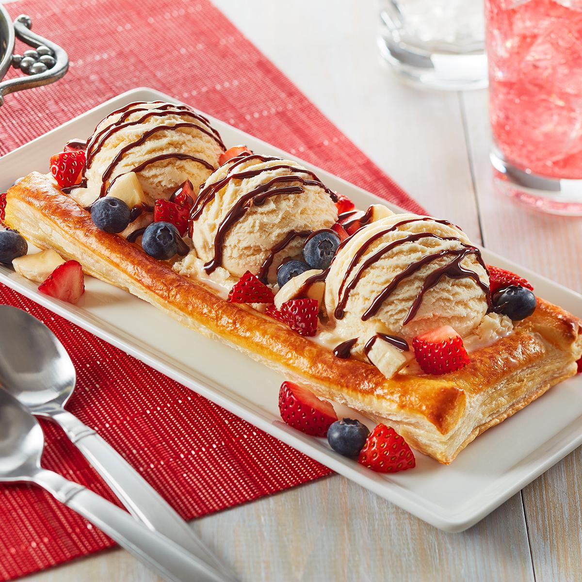 Wewalka Recipe - Puff Pastry Sundae Boats